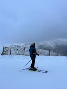 Galería de 🥇 𝐄𝐬𝐩𝐨𝐫𝐭 𝐏𝐢𝐫𝐨𝐭 𝐂𝐚𝐧𝐢𝐥𝐥𝐨 | Alquiler esquí Canillo | Andorra Ski Rental 4