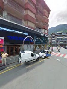 Galería de AndMac-e Apple Store Andorra la Vella 4