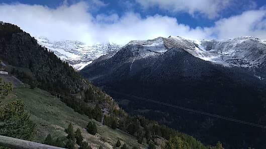 Galería de Aparcament Estació Esquí Arinsal 3