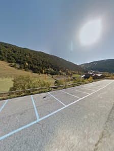 Galería de Aparcament vall d'incles 2