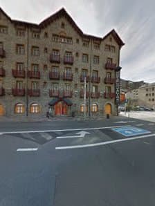 Galería de Aparcamiento de la plaza de la Iglesia 2