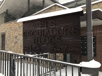 Galería de Apartaments Els Esquiadors 4