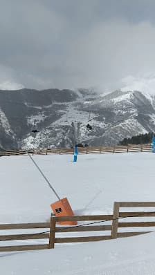 Galería de APARTHOTEL ELS MENERS 3