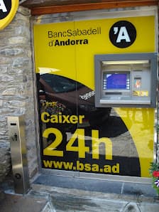 Galería de ATM 24h MoraBanc | Ordino 2