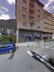 Galería de Auto 24 4