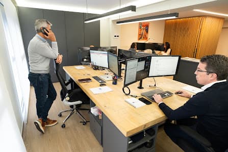 Galería de Axial Wealth Management 2
