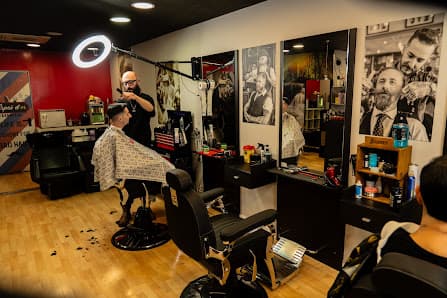 Ver galería de Barbería, perruqueria y estètica Espai d' Or