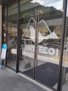 Galería de CENTRO COMERCIAL SANTELOI 2