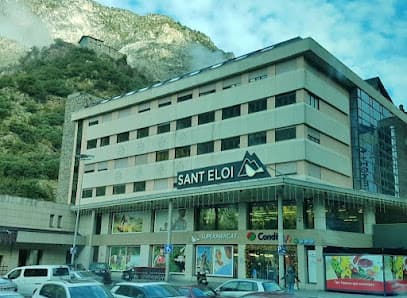 CENTRO COMERCIAL SANTELOI