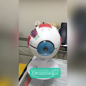 Galería de CLINICA DENTAL ANDORRA - CENTRE MEDIC VALIRA 3