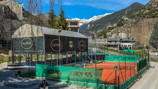 Imagen principal de Club & Escola. Tennis & Pàdel. La Massana ANDORRA