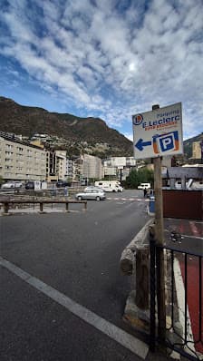 Galería de E.Leclerc Hiper - Parking 2