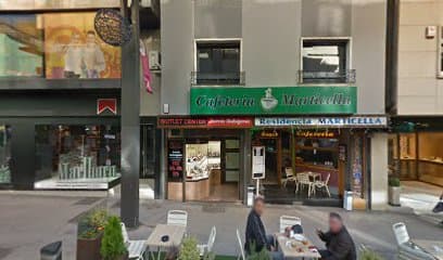 Escola Relative Music