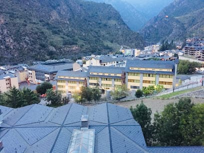 Escuela Andorrana de San Julián de Loria