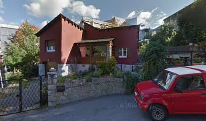 Escuela de Esqui y snowboard Cortals