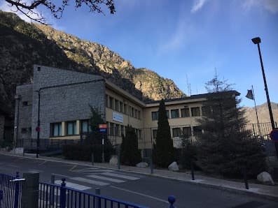 Imagen principal de Escuela Francesa de Santa Coloma