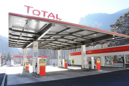 Galeria de fotos: ESTACIÓ TOTAL - LA MARGINEDA 3