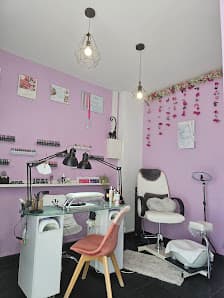 Galería de Estilisme d’ungles RM - Manicura | Pedicura | Andorra 2