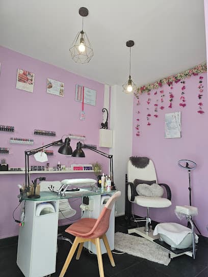 Estilisme d’ungles RM - Manicura | Pedicura | Andorra