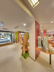 Galería de Farmàcia Edelweiss Andorra 4