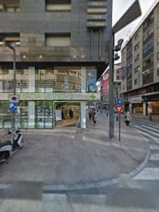 Galería de Farmàcia Galeno 2 3