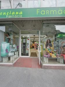 Galería de Farmàcia Genciana 3