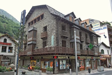 Galería de Farmàcia Guerrero 2