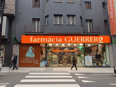 Imagen principal de Farmàcia Guerrero 2