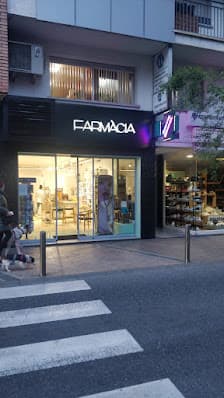 Galería de Farmàcia Pallares 2
