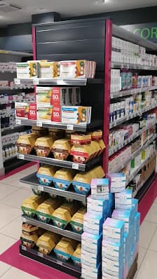 Galería de Farmàcia Parafarmàcia Sant Eloi 3