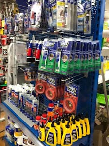 Galería de FERRETERIA DEL POBLE 4