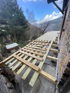 Galería de Foxsti Serveis - Servicios de limpieza en general y trabajos en carpintería y colocaciones 2