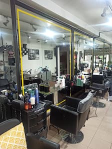 Galería de FRANK PERRUQUERS 2