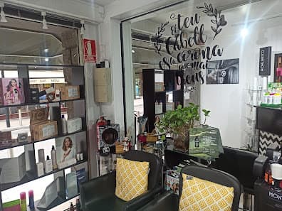 Galería de FRANK PERRUQUERS 3