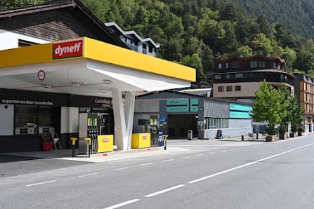Galería de Gasolinera Dyneff Encamp 3