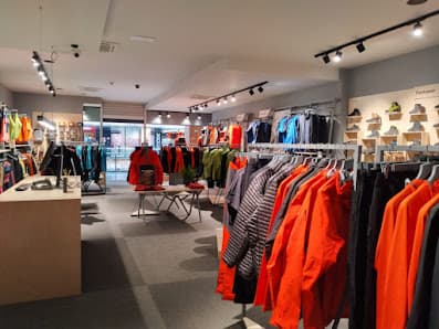 Galería de Haglöfs Store Andorra 3