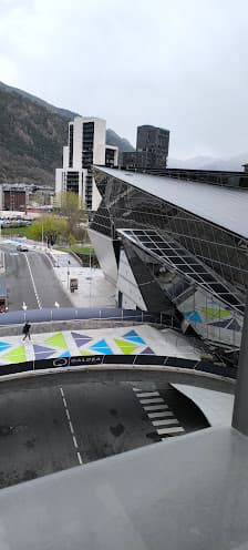 Galería de Hotel Yomo Mola Park 2