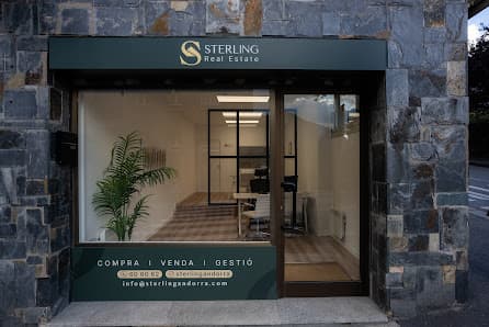 Galería de Inmobiliaria Sterling Real Estate 2