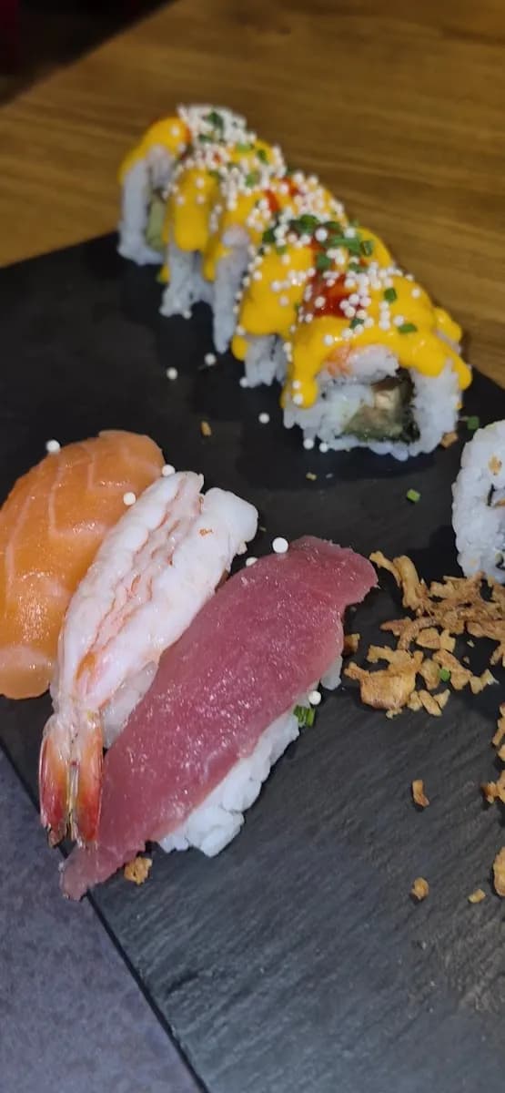 Galería de fotos: Japomex | Buffet Sushi y Mexicano 2