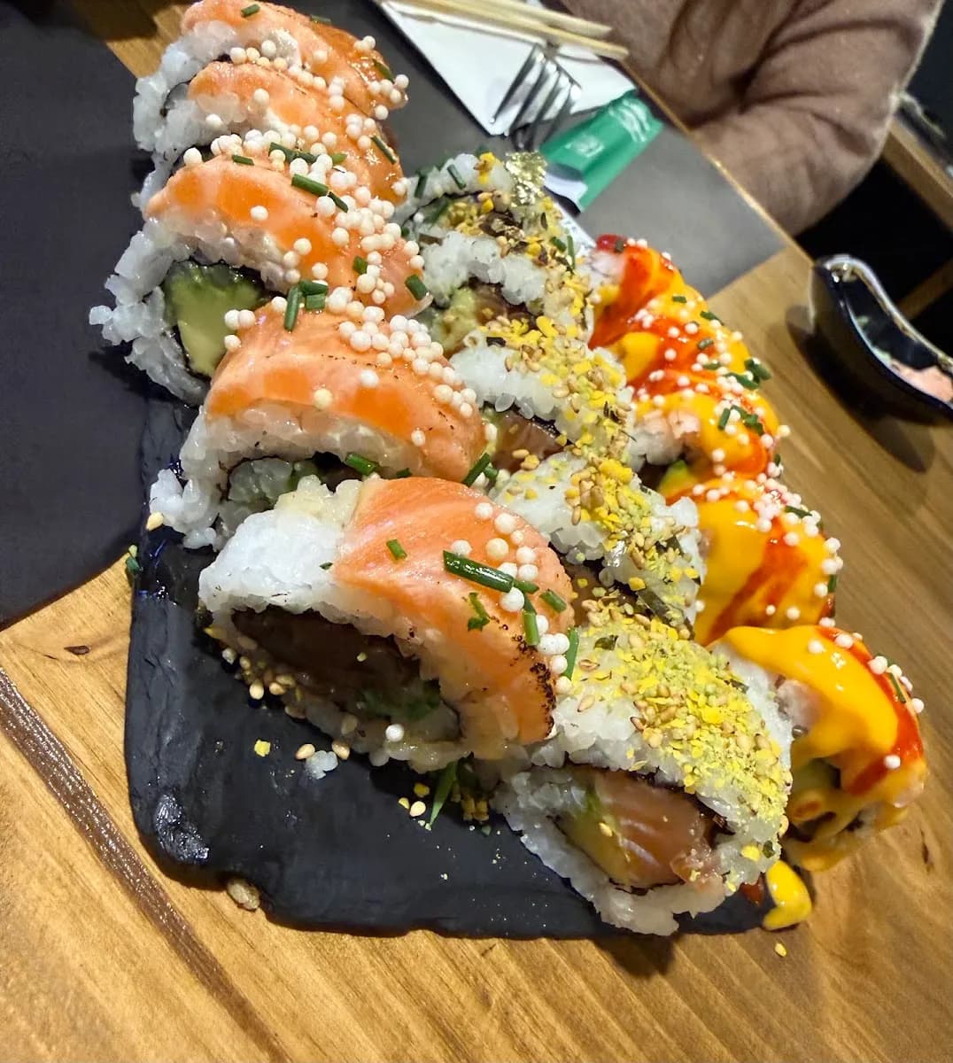Galería de fotos: Japomex | Buffet Sushi y Mexicano 3