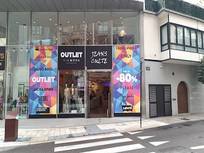 JEANS CULTE - VIA MODA