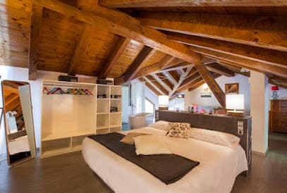 La Lluna Bed and Breakfast