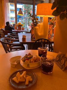 Galería de la nena Andorra - el bar 2