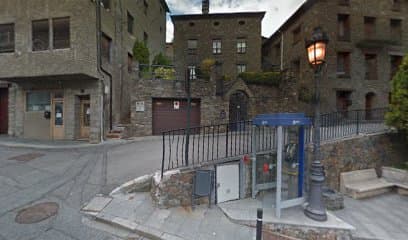 La Salle Open University UOLS - Universitat Oberta La Salle