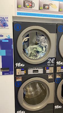 Ver galería de LaColada Bugaderia Lavanderia
