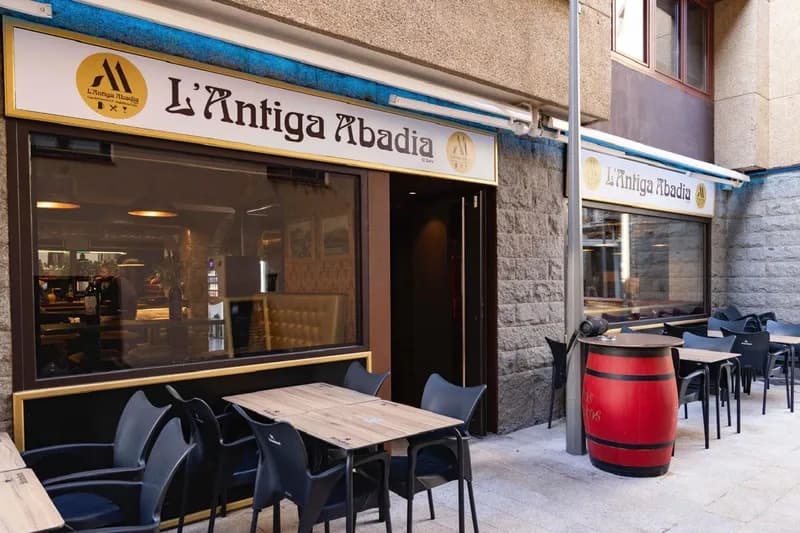 L'antiga Abadia By El Baró
