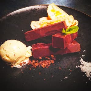 Ver galería de Malandra