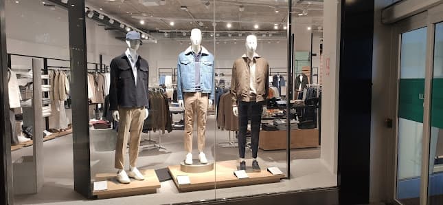 Galería de MANGO MAN 3