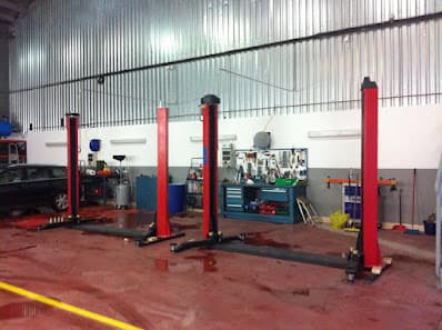 Galería de Nene Taller Mécanica 2