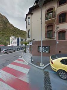 Imagen principal de Nou estil Perruquers